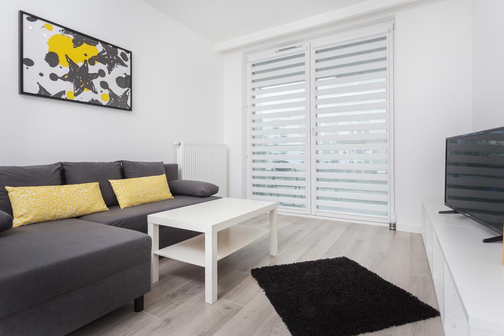 Self Check - In 24H Near Tauron Arena Apartments By Inpoint Cracovia Exterior foto