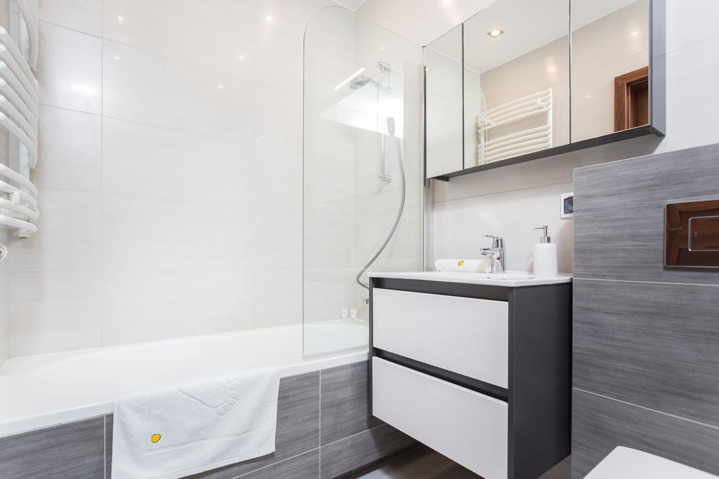 Self Check - In 24H Near Tauron Arena Apartments By Inpoint Cracovia Exterior foto